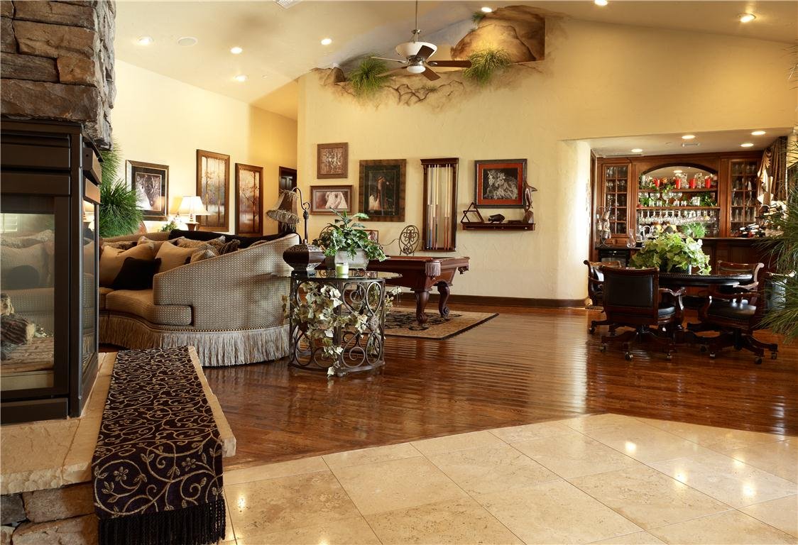Lewis_home_16356f__medium_