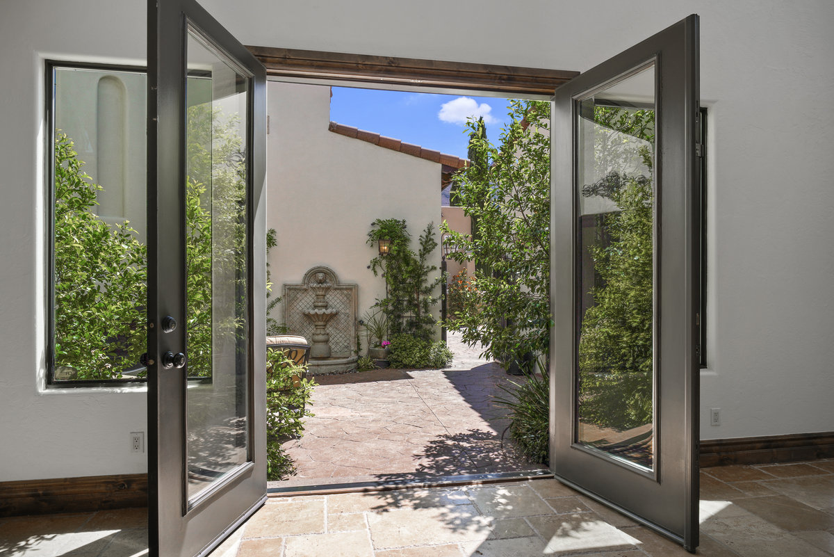 1341_calle_lago-4