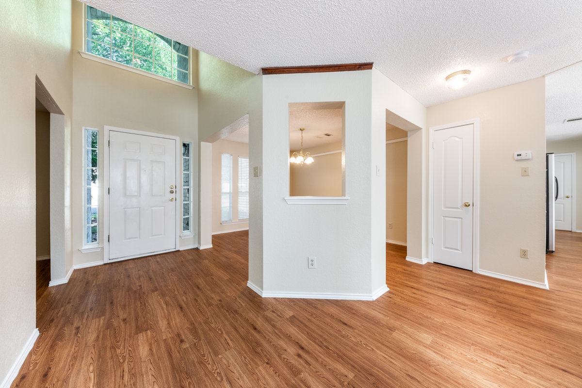 Sqft-3952
