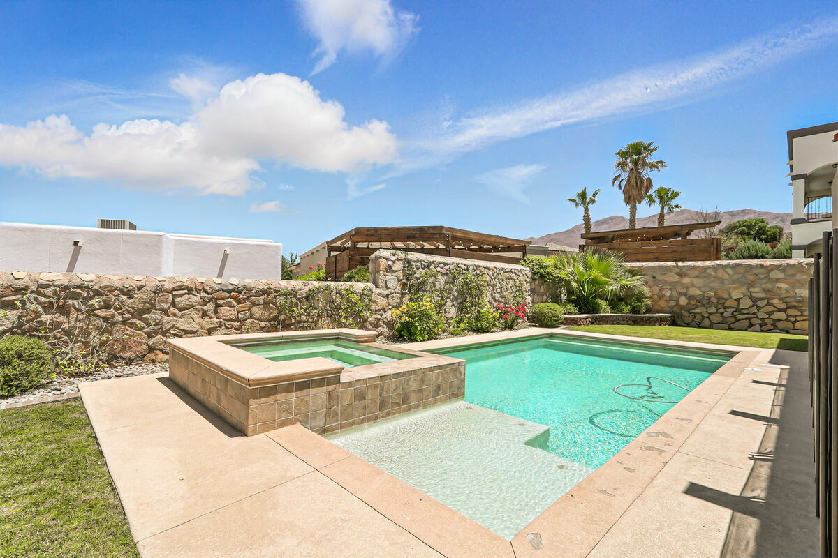 99-web-or-mls-photo_057