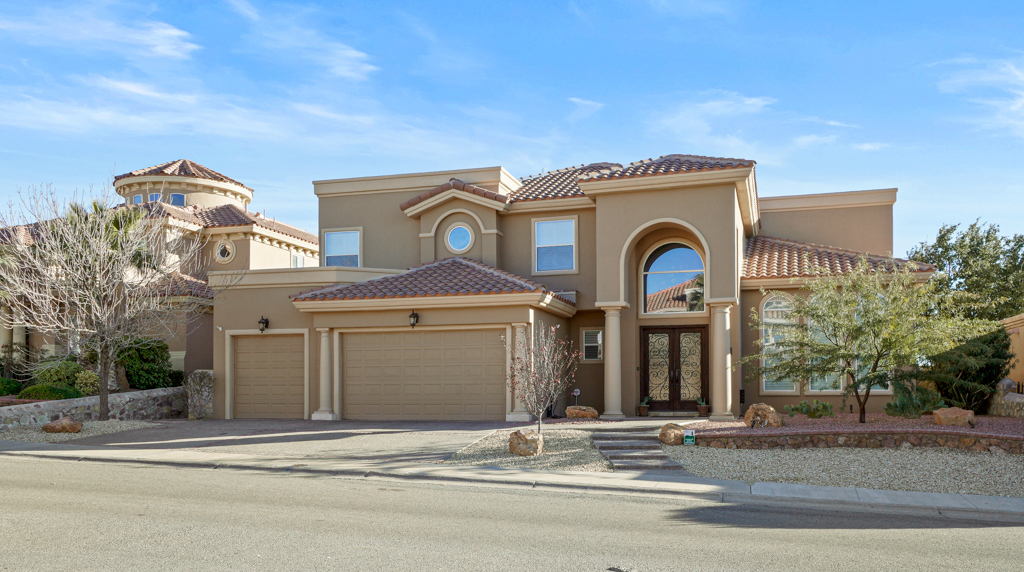 1232 Calle Lago