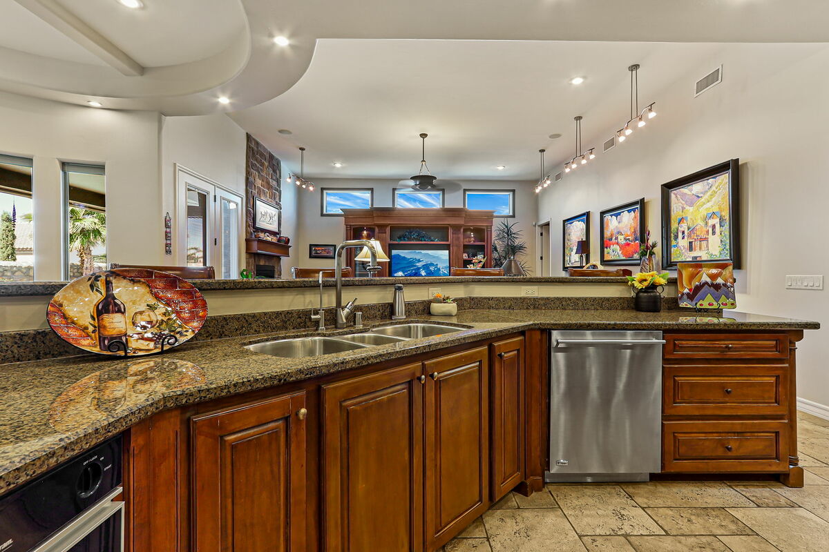 38-web-or-mls-img_2133