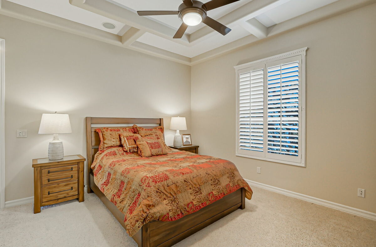 90-web-or-mls-img_9324