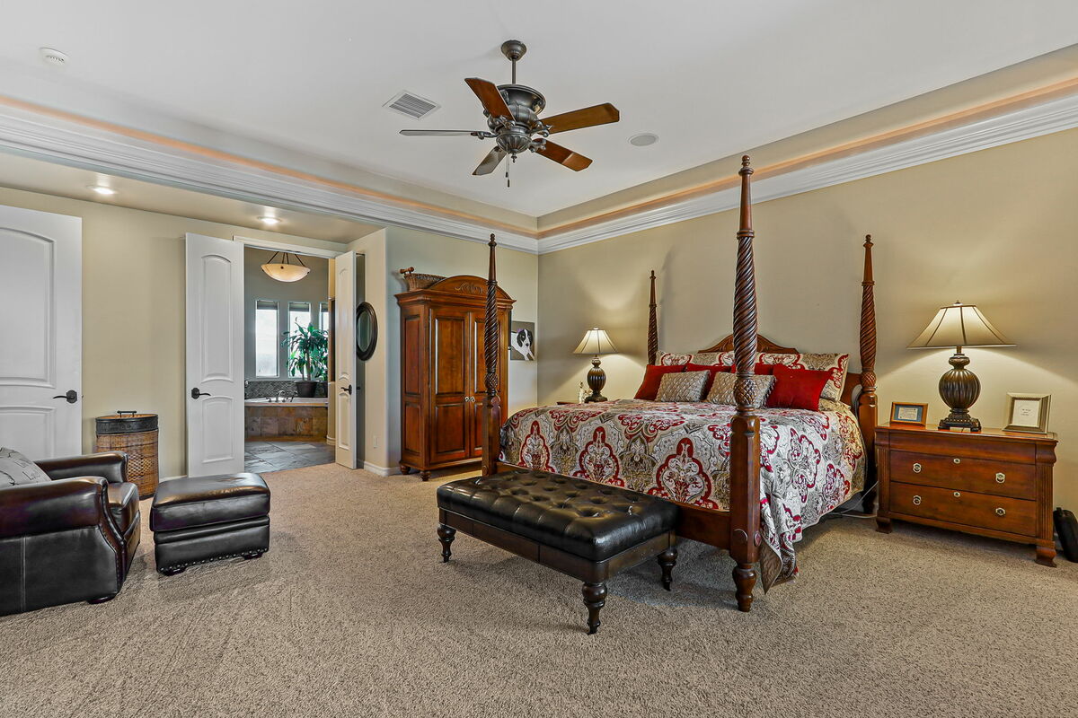 27-web-or-mls-img_2056