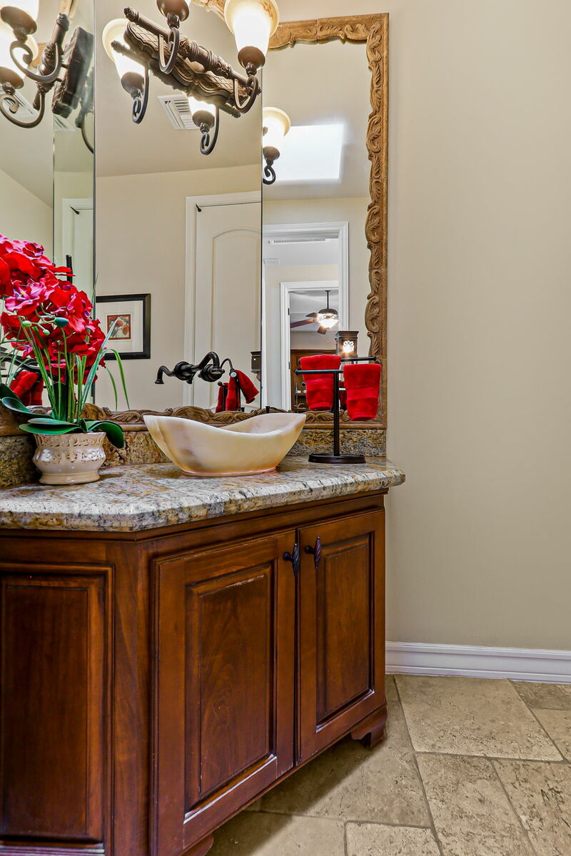 33-web-or-mls-img_2098