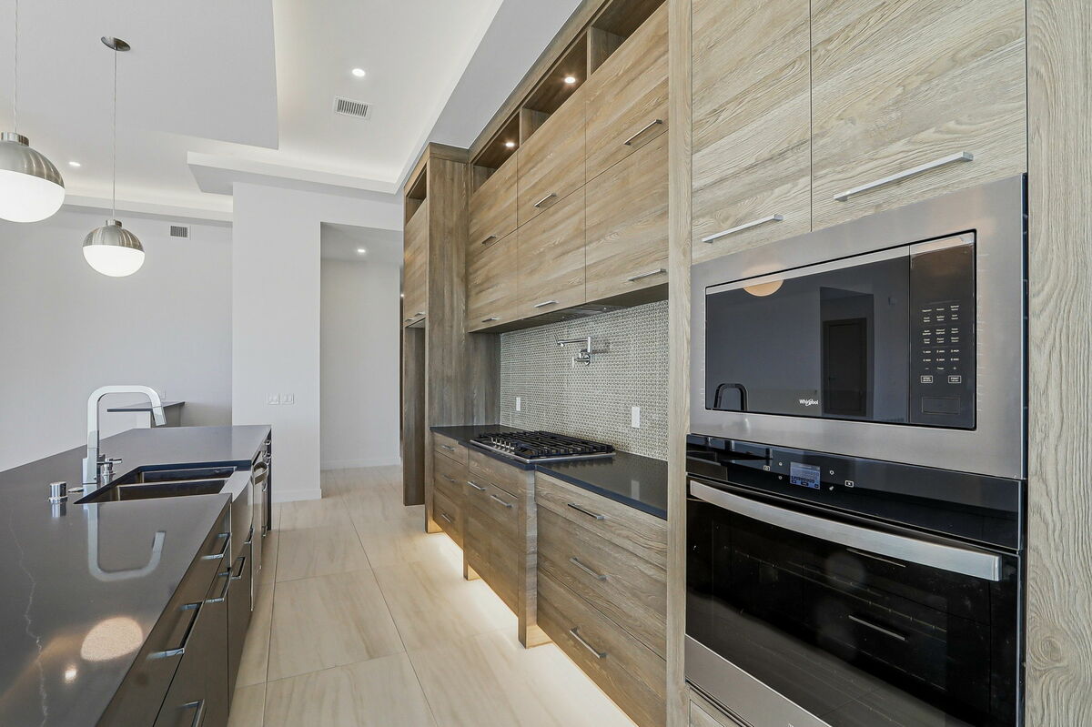 29-web-or-mls-img_8526