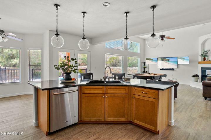 20260303222238716249000000-o