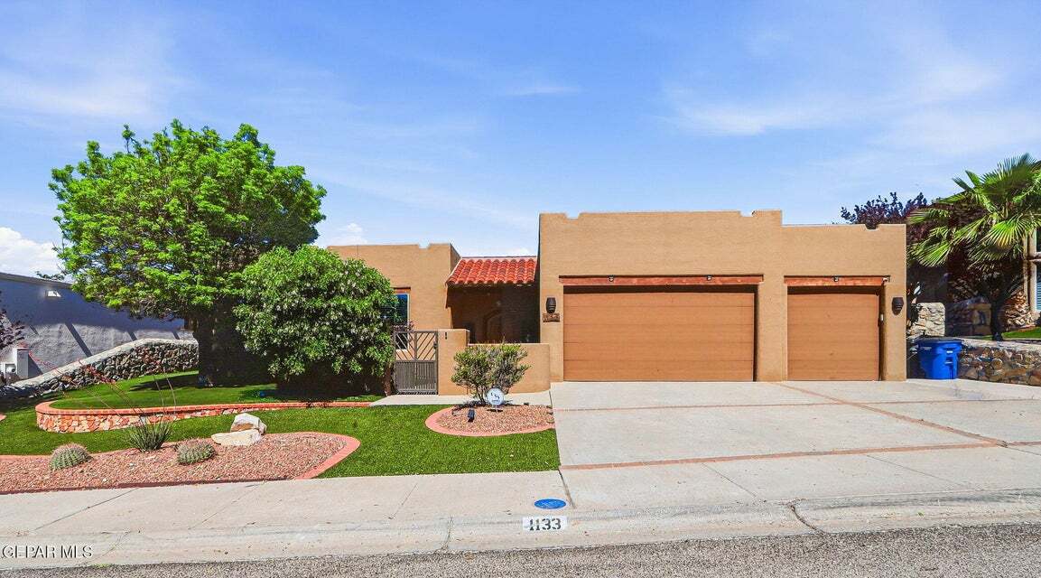 1133 Calle Lomas