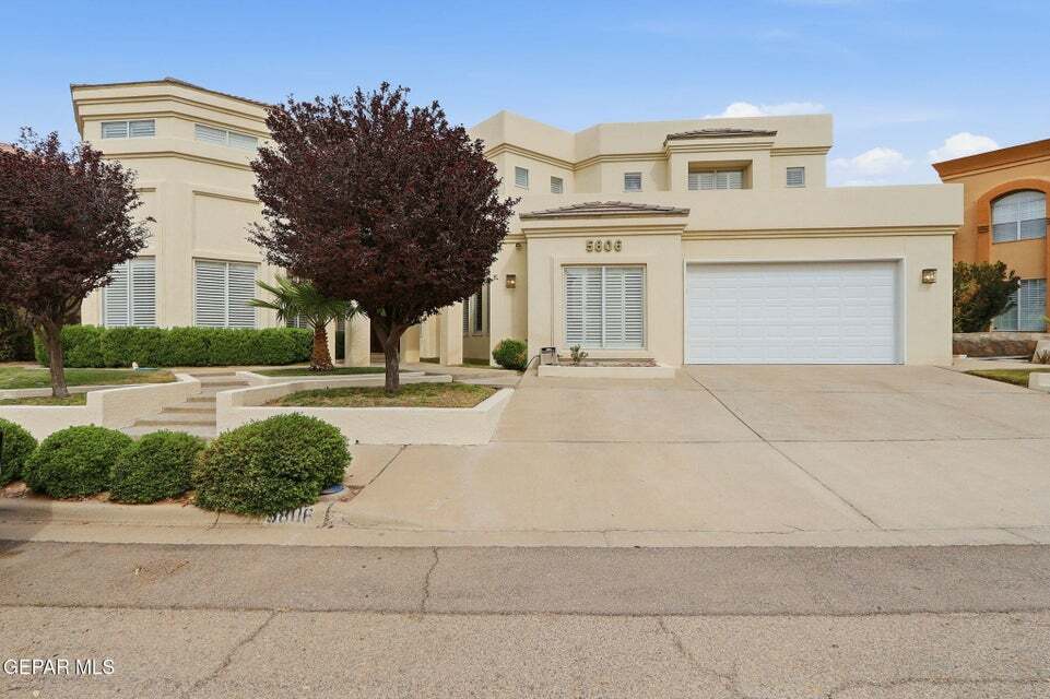 5806 Diamond Point