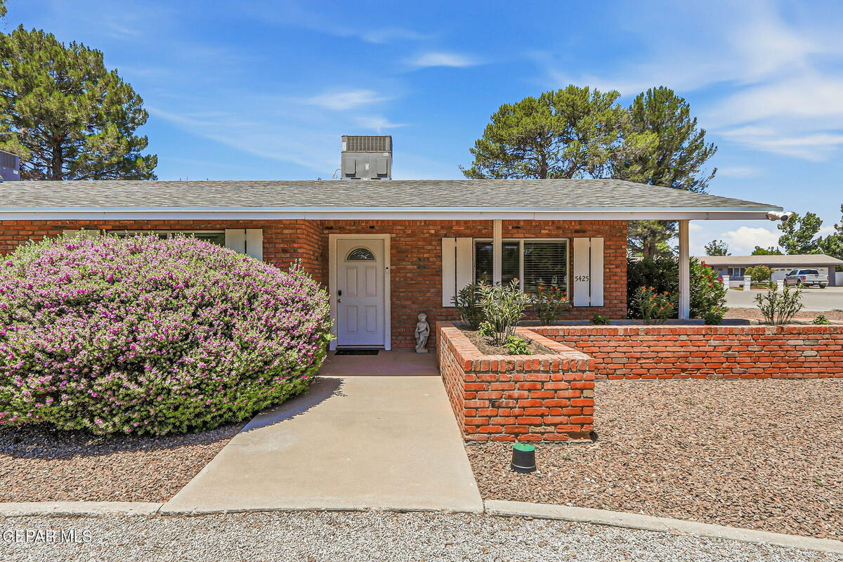 5425 Rockwood