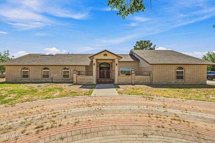 6710 Westside